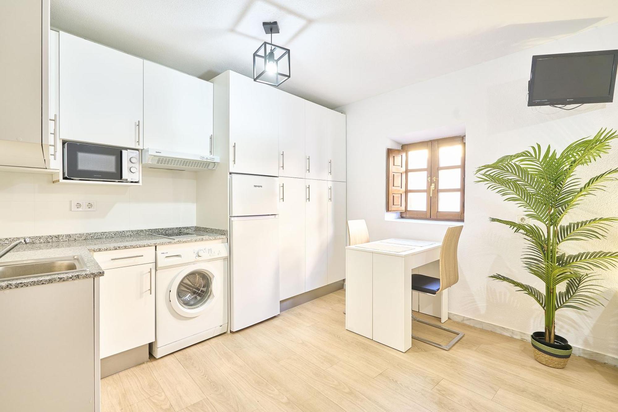 Traviesa 22 By Keyhom Apartment Salamanca Exterior photo
